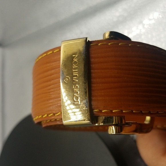 Authentic🧡 Louis Vuitton Epi Belt W/ LV BOX  💛Size : 110/ 44" US Size: 10-12 - Picture 8 of 10